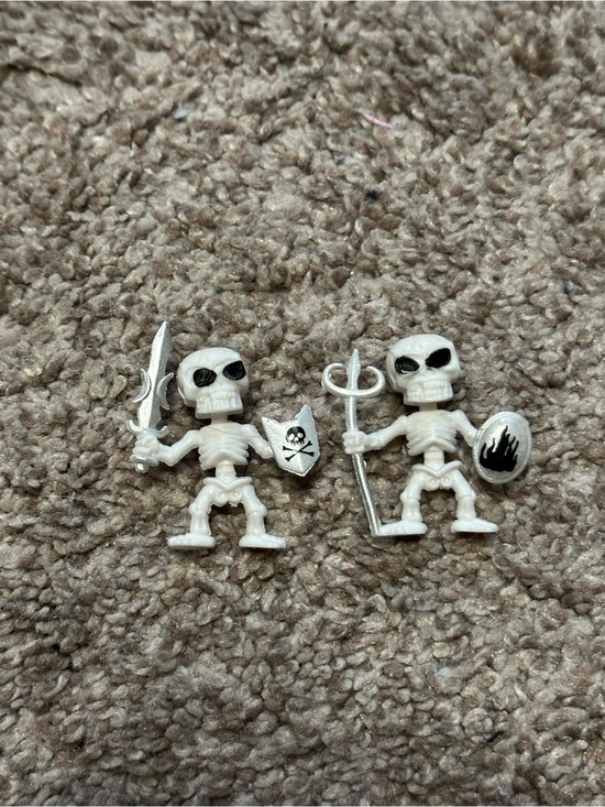 Other - Skeleton Mini Toy Figures